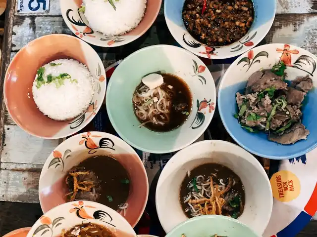 Boat Noodle Food Photo 7