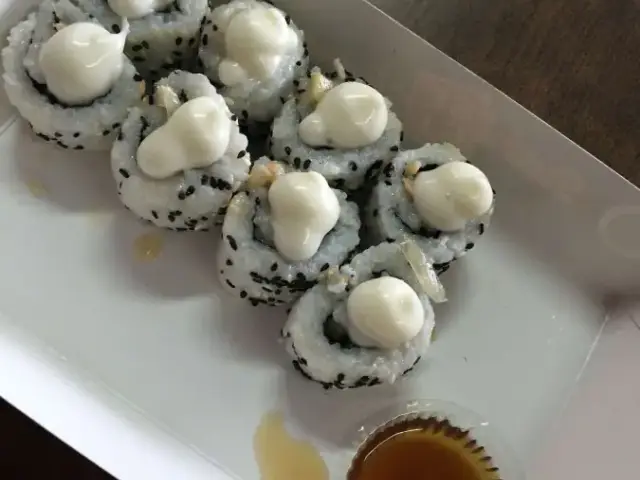 Sushi SEGI Siomay