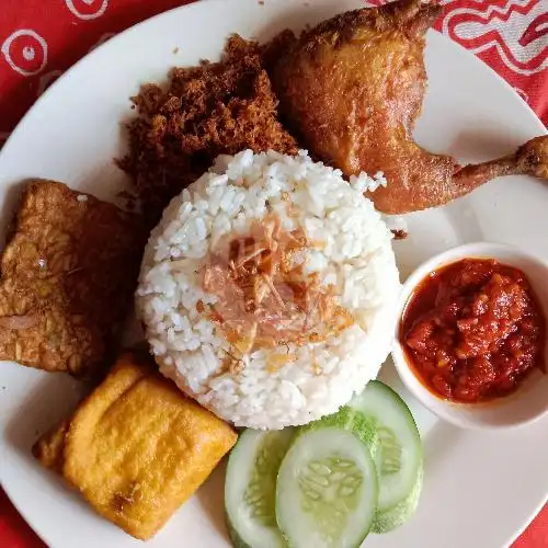 Gambar Makanan Nasi Uduk Ibu Rusdiana, Cisitu Indah 7 5