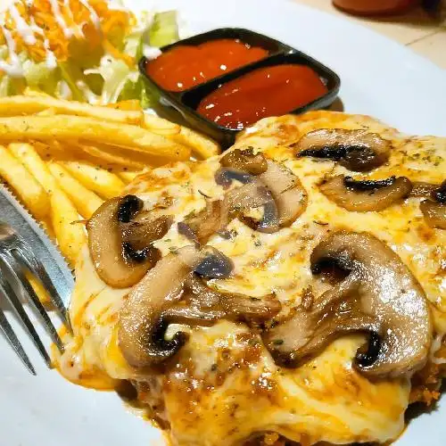 Gambar Makanan Mighty Melt Burger House, Denpasar 5