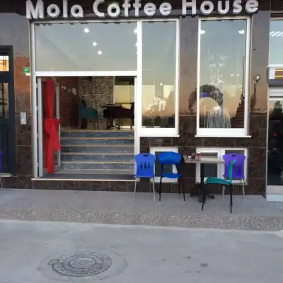 Mola Coffee House