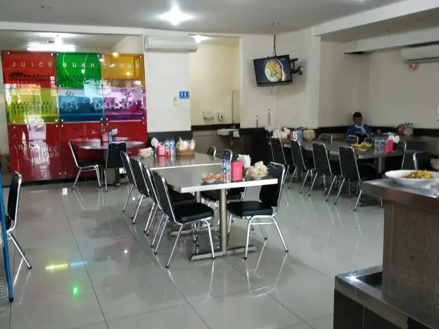 Gambar Makanan Restoran Sederhana 10