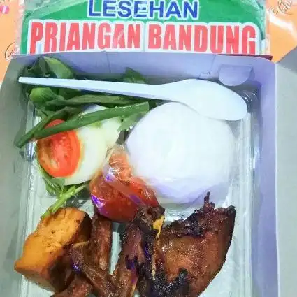 Gambar Makanan Lesehan Priangan Bandung, Mayjend Sutoyo S 6