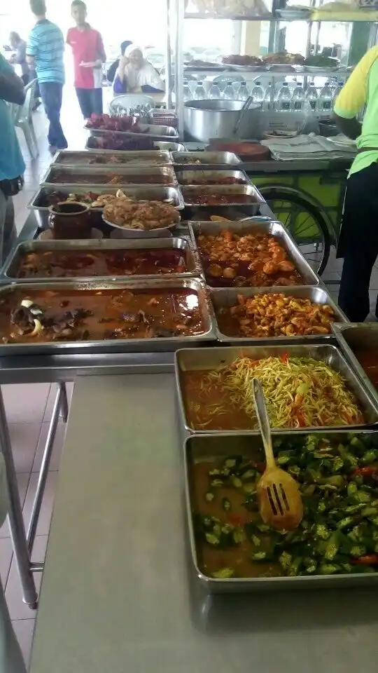 Restoran Nasi Kandar Pokok Ubi Food Photo 4