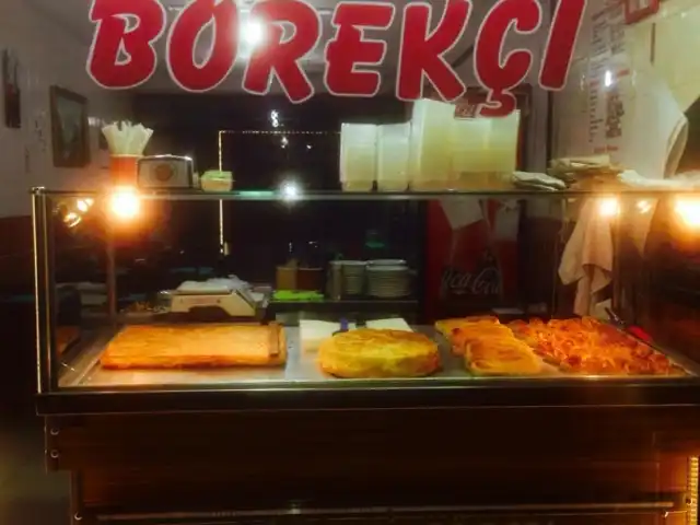 İnci Börek Salonu [Cem Aktaş]'nin yemek ve ambiyans fotoğrafları 5