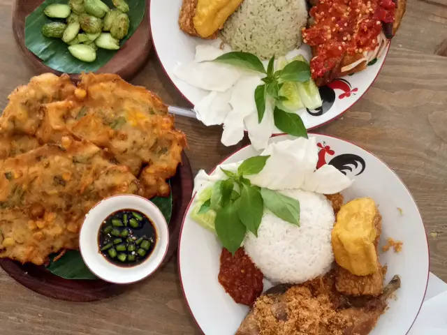 Ayam Kremes Nyonyah Bhesar