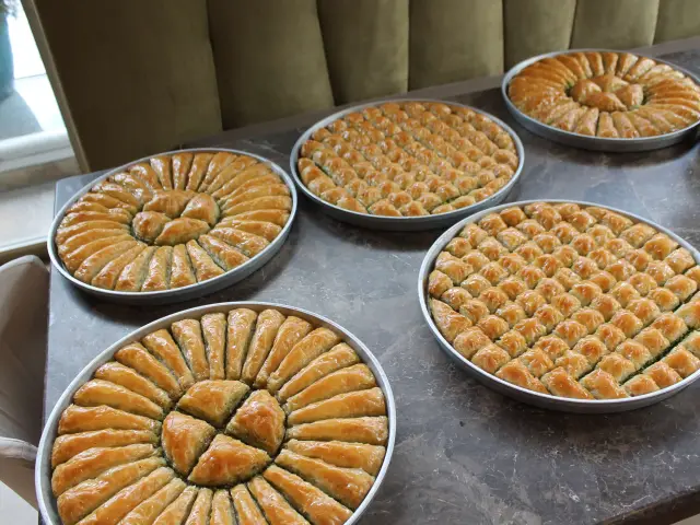 Koçak Baklava Salonu'nin yemek ve ambiyans fotoğrafları 6