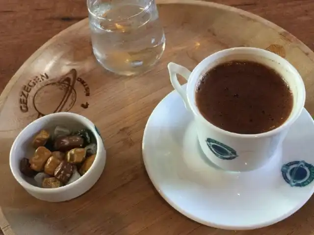 Gezegen Cafe & Bistro'nin yemek ve ambiyans fotoğrafları 2