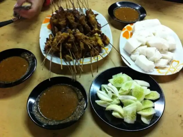 Sate Depan JKR Kuala Krai Food Photo 3