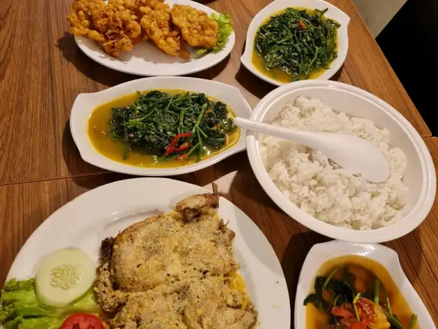 Gambar Makanan Ayam Tulang Lunak Malioboro 6