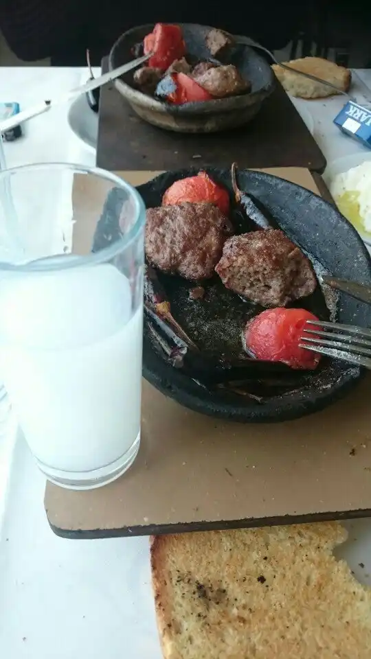 çiçekli restorant'nin yemek ve ambiyans fotoğrafları 5