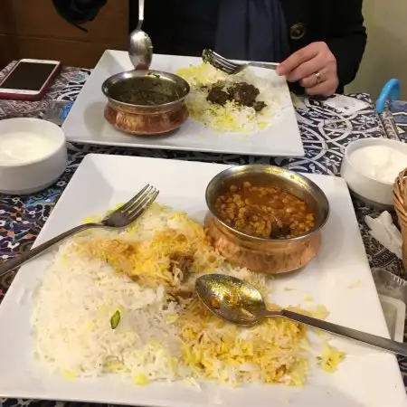 Reyhun Iran Restaurant'nin yemek ve ambiyans fotoğrafları 25