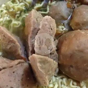 Gambar Makanan Bakso Lestari Haji Nas, Mataram 2
