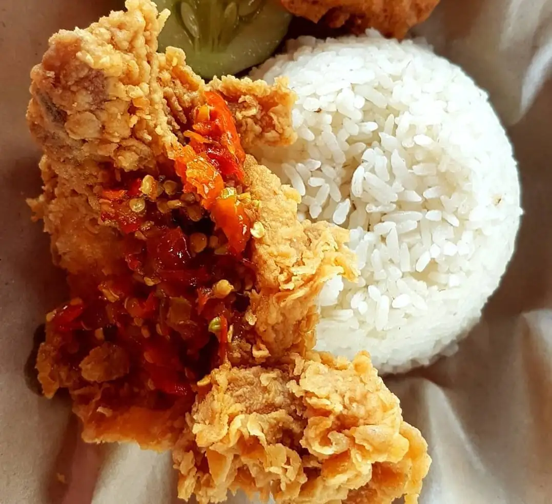 Ayam Goreng Nelongso