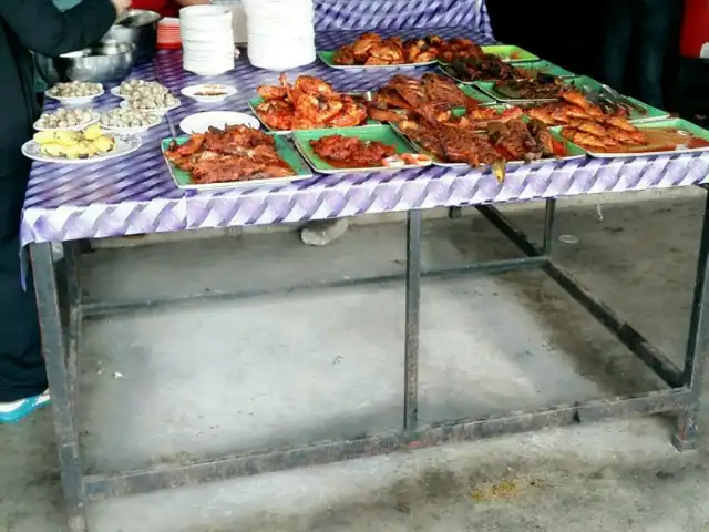 Restoran Ikan Bakar Amzar Food Photo 12