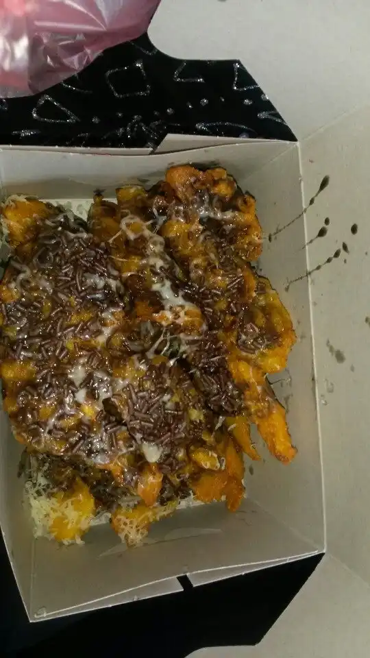 Mama's Pisang Keju Coklat Food Photo 5