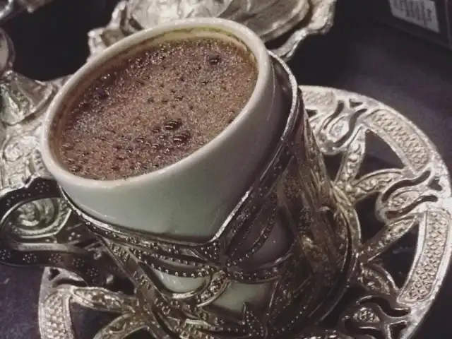 Aden Cafe'nin yemek ve ambiyans fotoğrafları 3