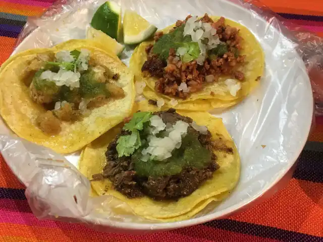 Tacos Chingones Food Photo 4