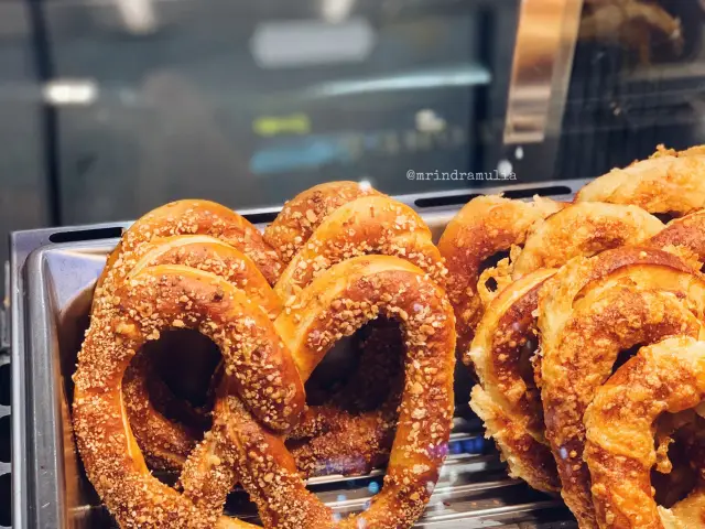 Gambar Makanan Auntie Anne's 5