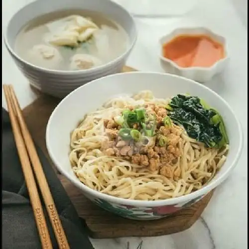 Gambar Makanan Mie Ayam Bakso Pangsit Taka Wonogiri, Cikarang 9