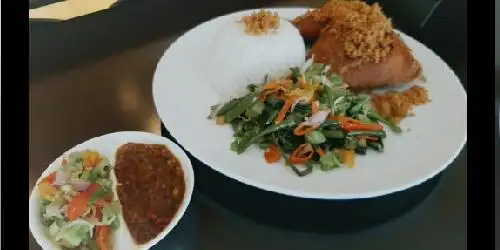 Ayam Kangkung 72, Mampang Prapatan