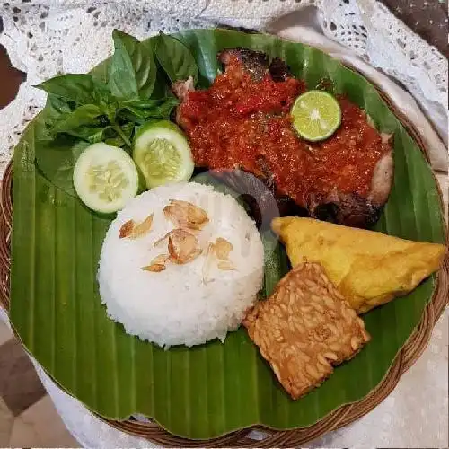 Gambar Makanan AYAM GORENG PANDEMY, BEKASI 7