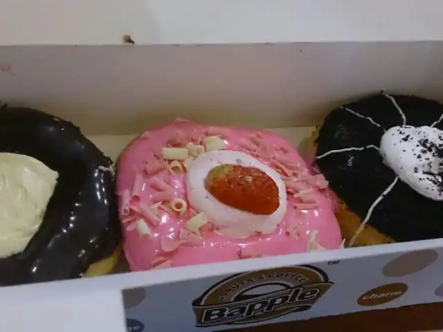 Big Apple Donuts & Coffee Food Photo 8