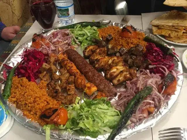 Has Dürüm Et Ve Kebab Evi'nin yemek ve ambiyans fotoğrafları 13