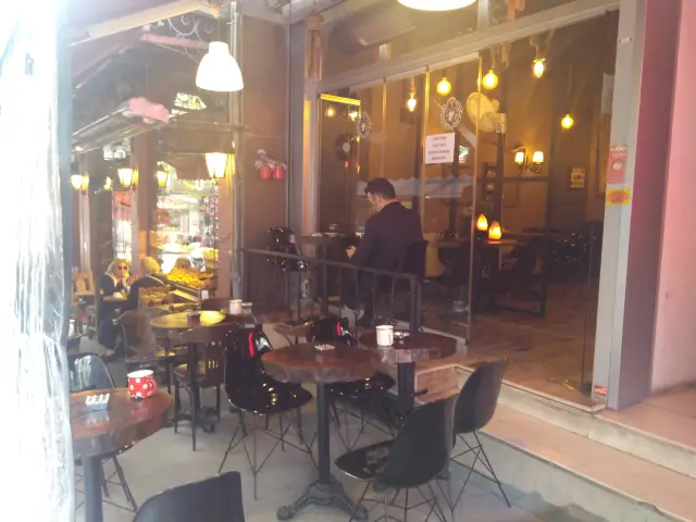 Symbol Fal Cafe - Beşiktaş'nin yemek ve ambiyans fotoğrafları 29