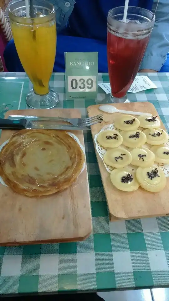 Gambar Makanan Warung Tenda BANG IDO (Kue Cubit & Roti Maryam) 1