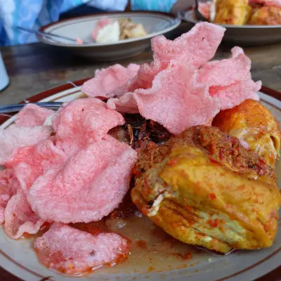 Lontong Sayur Lembah Gurame