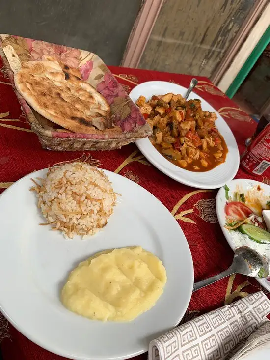 Erhan Restaurant'nin yemek ve ambiyans fotoğrafları 25