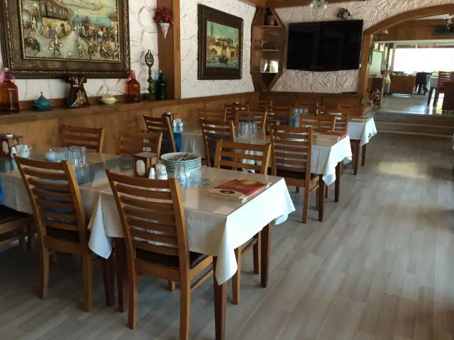 Hayatoglu Kebap Lahmacun ve Pide Salonu'nin yemek ve ambiyans fotoğrafları 3