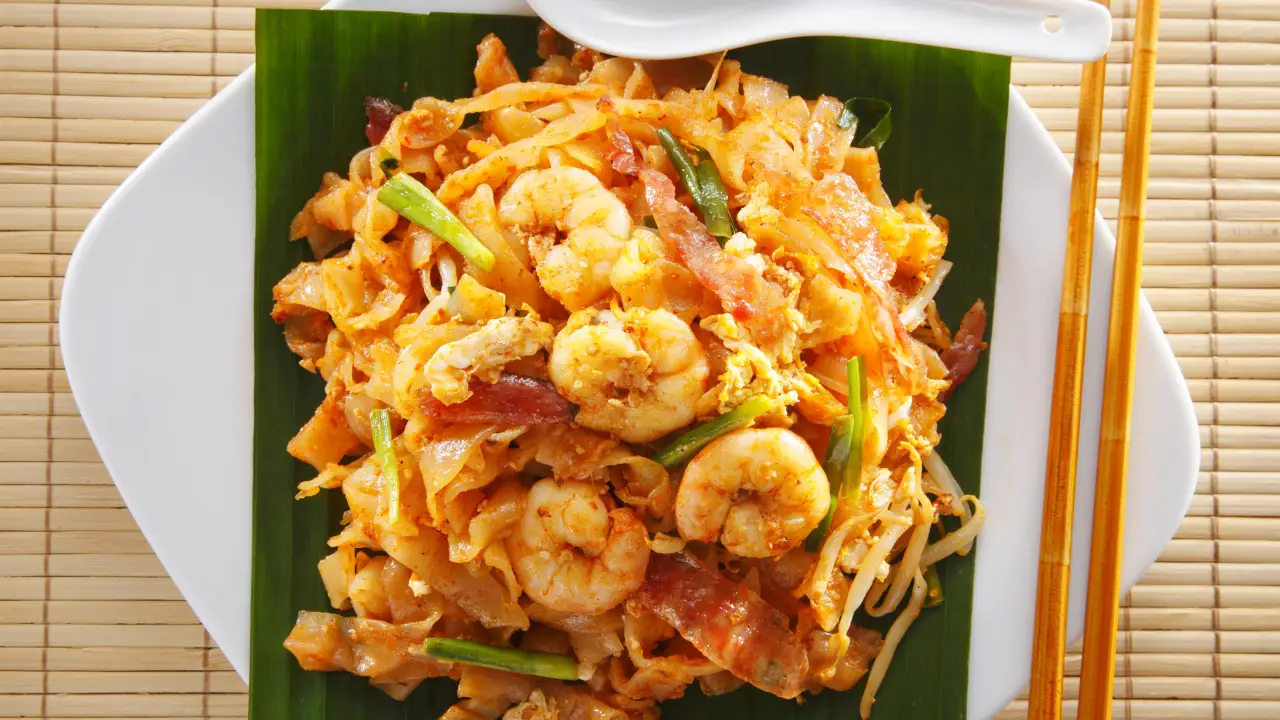 Char kuey teow padang tembak