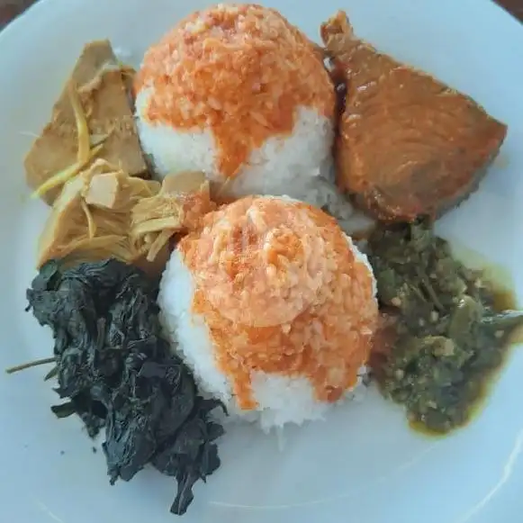 Gambar Makanan RM Puti Minang, Diponegoro 3