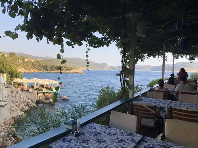 Derya Beach & Restaurant'nin yemek ve ambiyans fotoğrafları 4