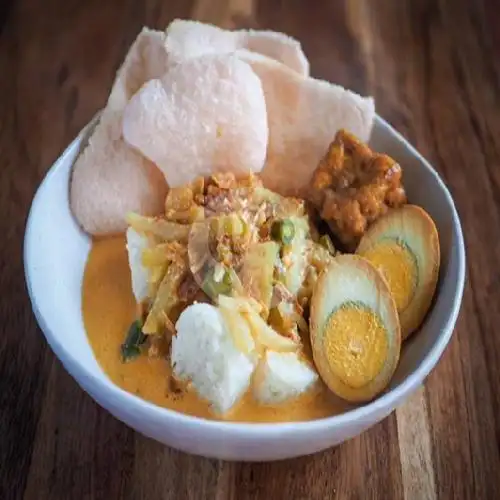 Gambar Makanan Ayam Geprek, Lontong Sayur dan Es Blend Junaka, Mergangsan 9