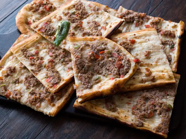 Bitlis Etli Ekmek Pide & Lahmacun'nin yemek ve ambiyans fotoğrafları 1