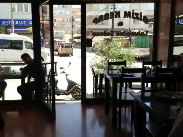 Bizim Kebap & Lahmacun Salonu'nin yemek ve ambiyans fotoğrafları 5