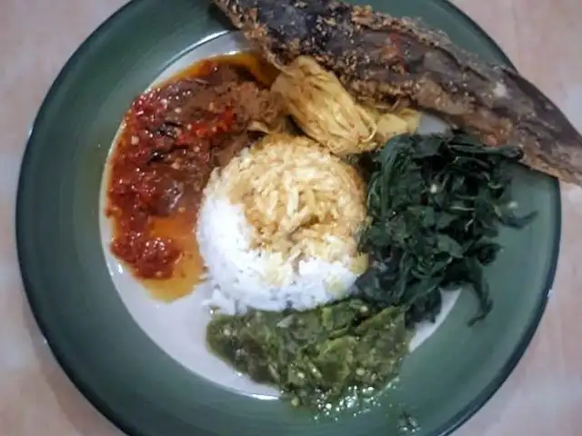 Gambar Makanan Rumah Makan Sinar Padang, RA Kartini 9