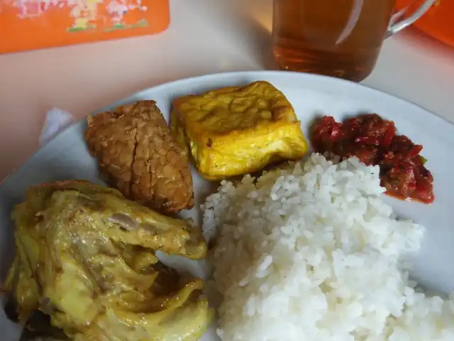 Gambar Makanan RM Ibu Haji Cijantung Purwakarta dh Ciganea 3