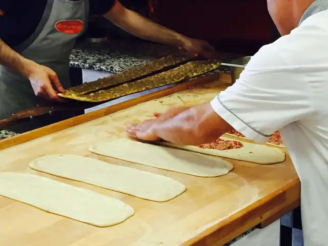 Tatlı Konyalılar Etli Ekmek Ve Fırın Kebap'nin yemek ve ambiyans fotoğrafları 67
