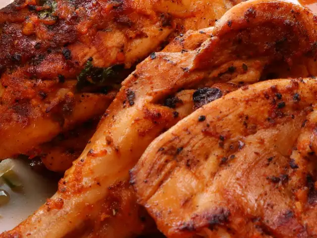 Lakan Peri Peri and Grilled Chicken - Garnet Street Food Photo 1