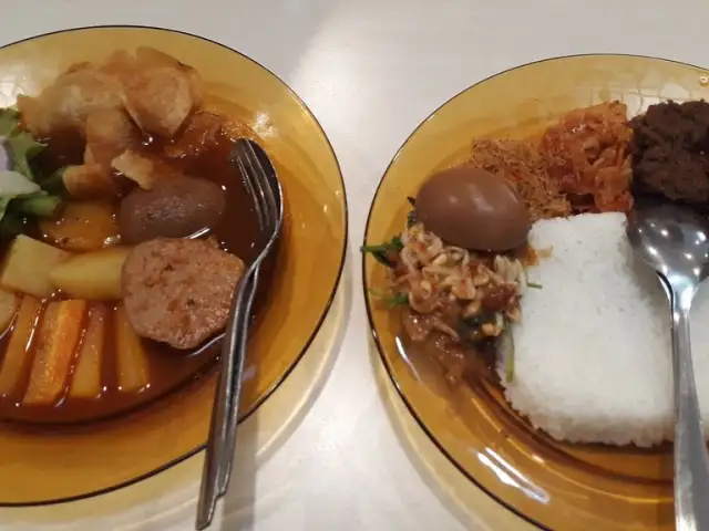 Gambar Makanan Nini Thowong Restaurant 17