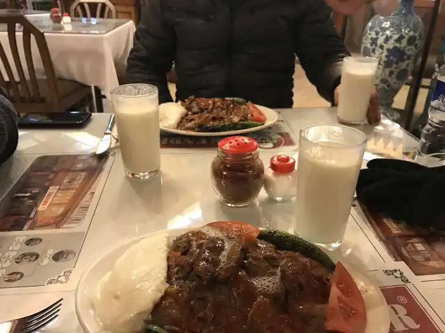 Kebapçi Iskender Yavuz Iskenderoglu'nin yemek ve ambiyans fotoğrafları 8