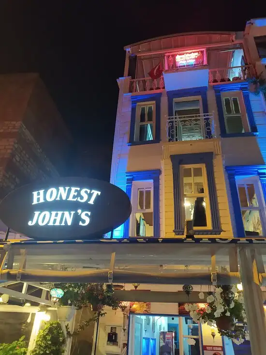 Honest John's'nin yemek ve ambiyans fotoğrafları 12