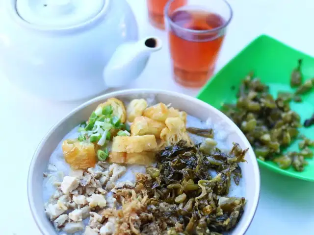 Bubur Akiong Selera Oriental