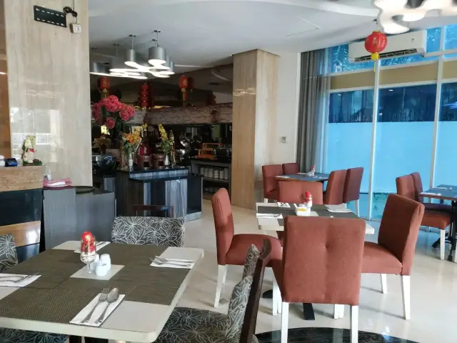 Gambar Makanan Teratai Restaurant - GP Mega Kuningan Hotel 10