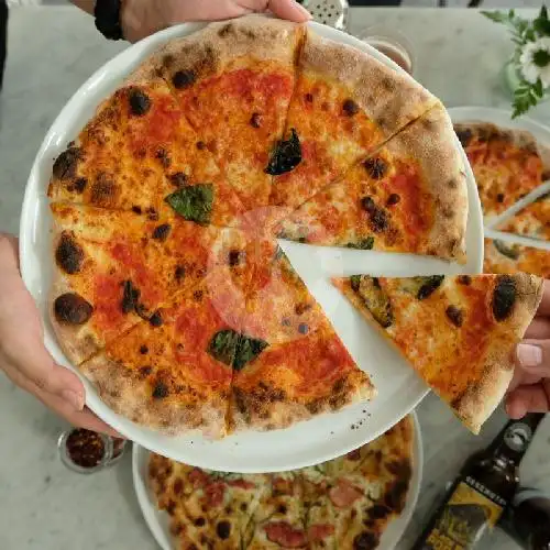 Gambar Makanan Wild Habit Pizzeria, Seminyak 9