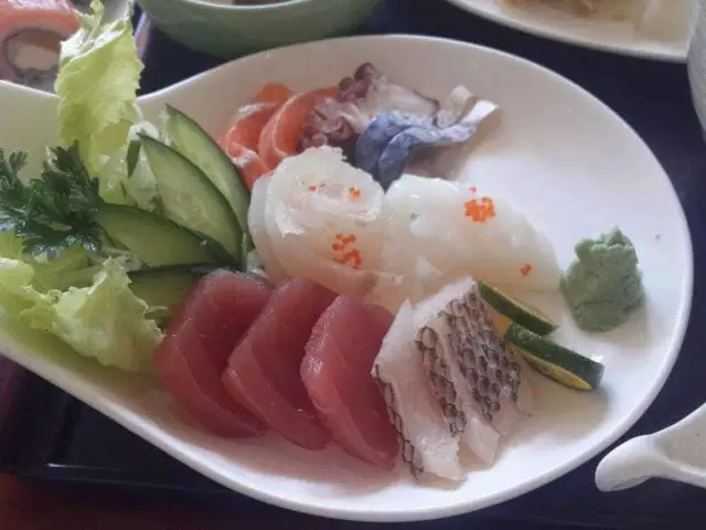 Azabu Sushi & Teppanyaki Food Photo 11